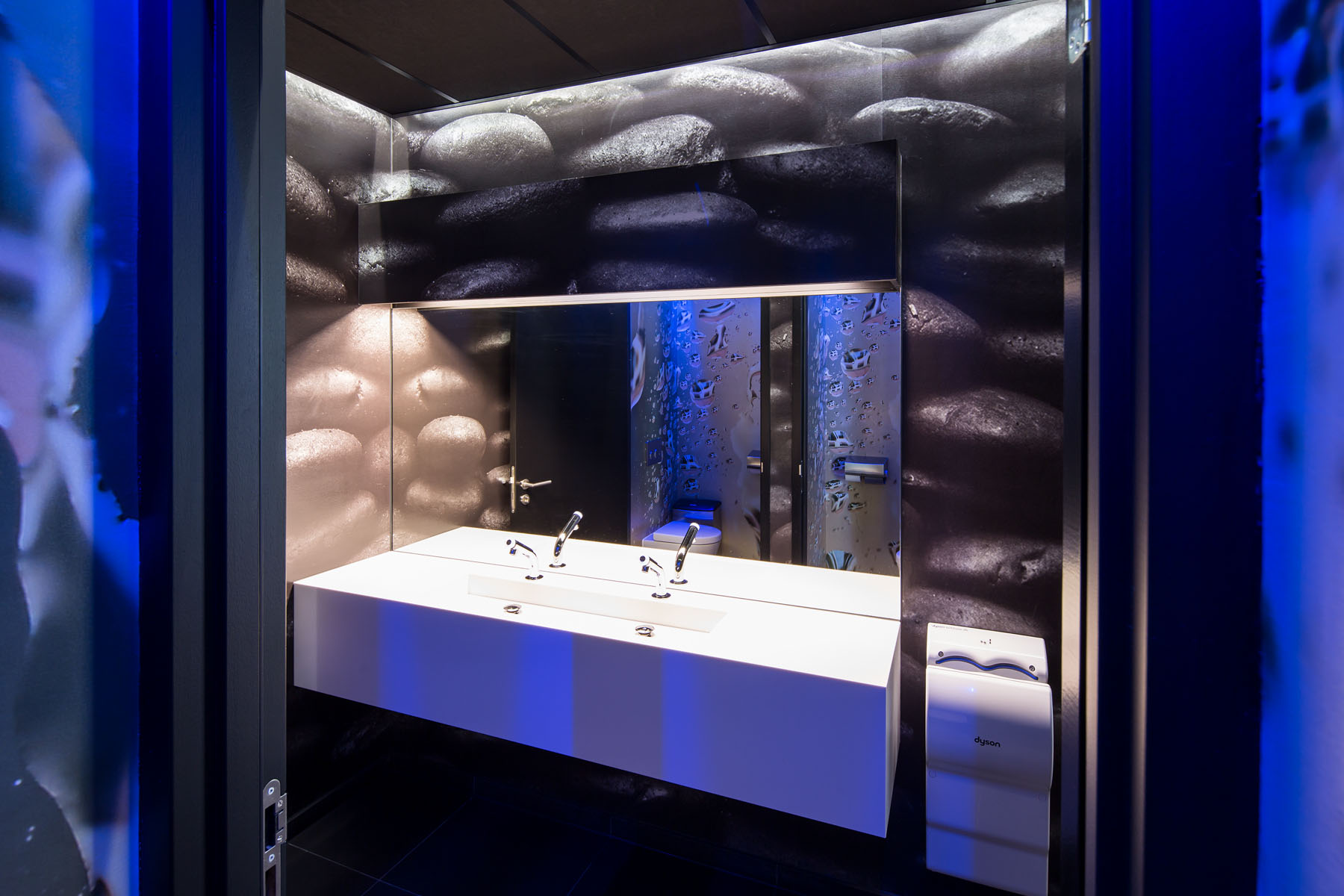 Rabobank toilet